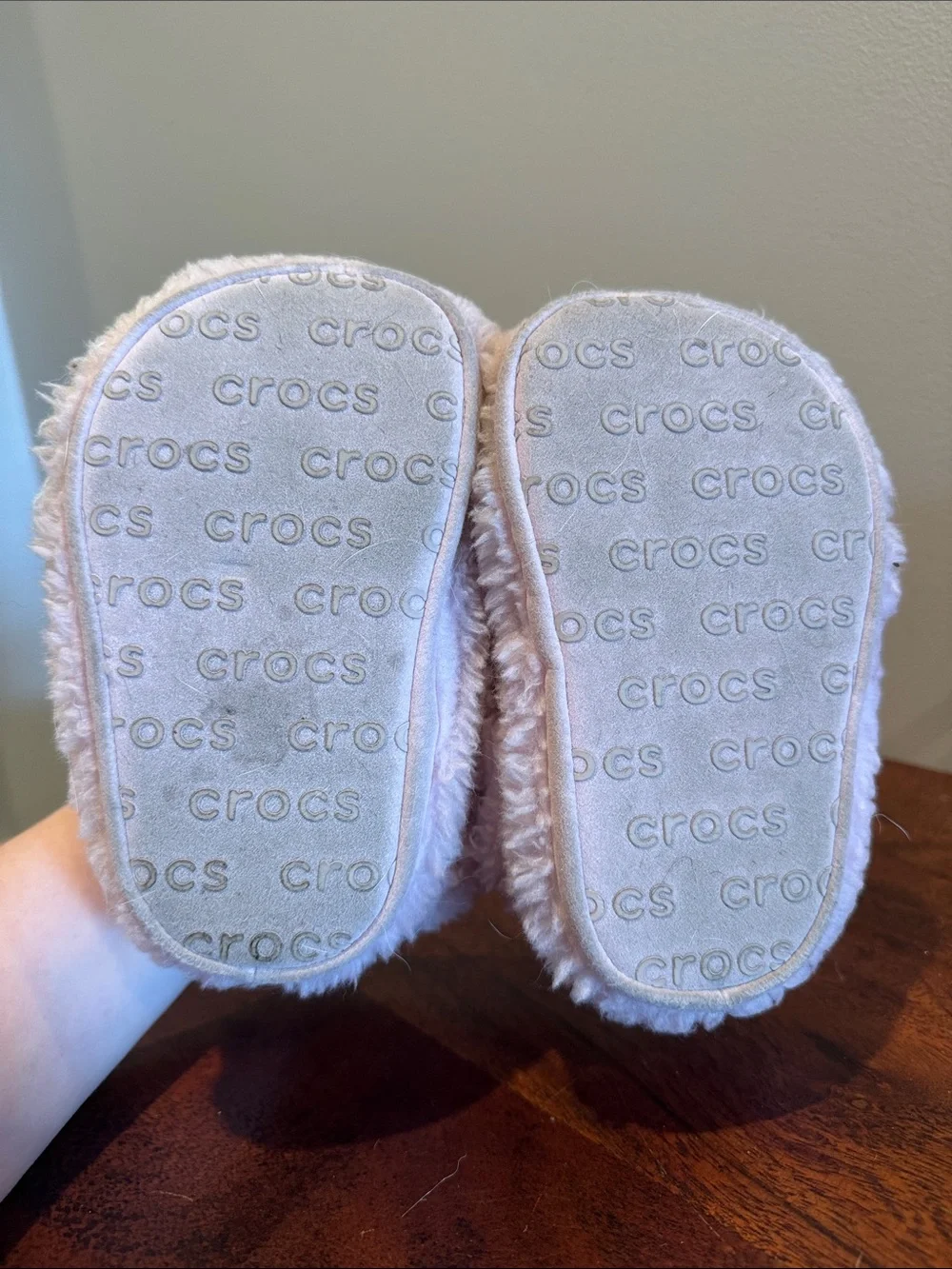 Cozy Croc Kids Plush Slip-On Slippers - Light Pink